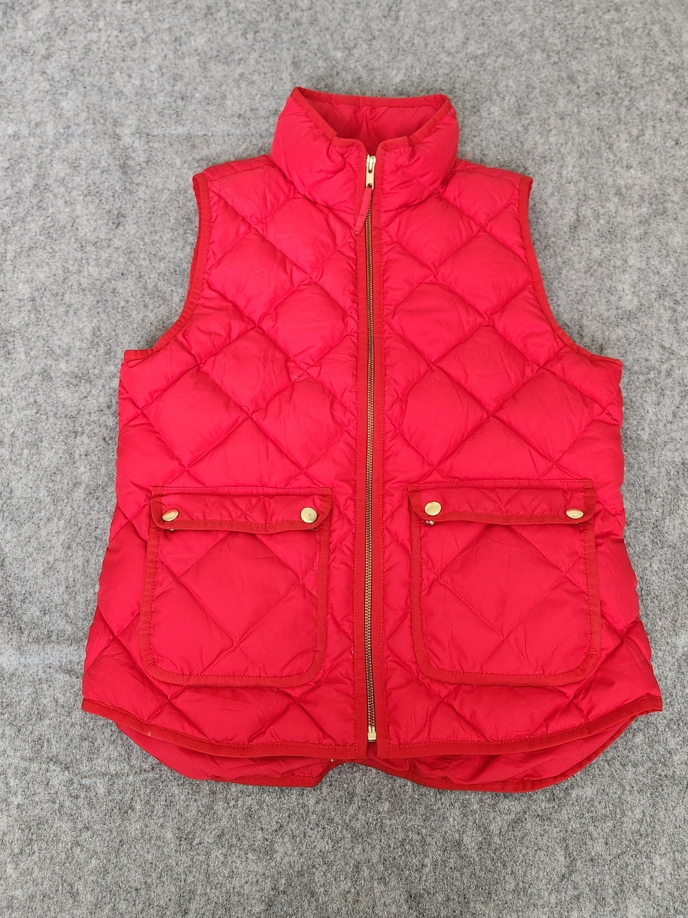 J CREW Excursion Quilted Down Vest Jacket Women's S Red Pockets Lined Resort